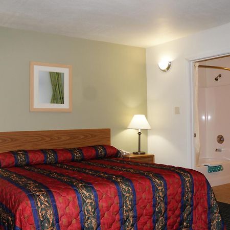 Lake Marina Inn Clearlake Oaks Стая снимка
