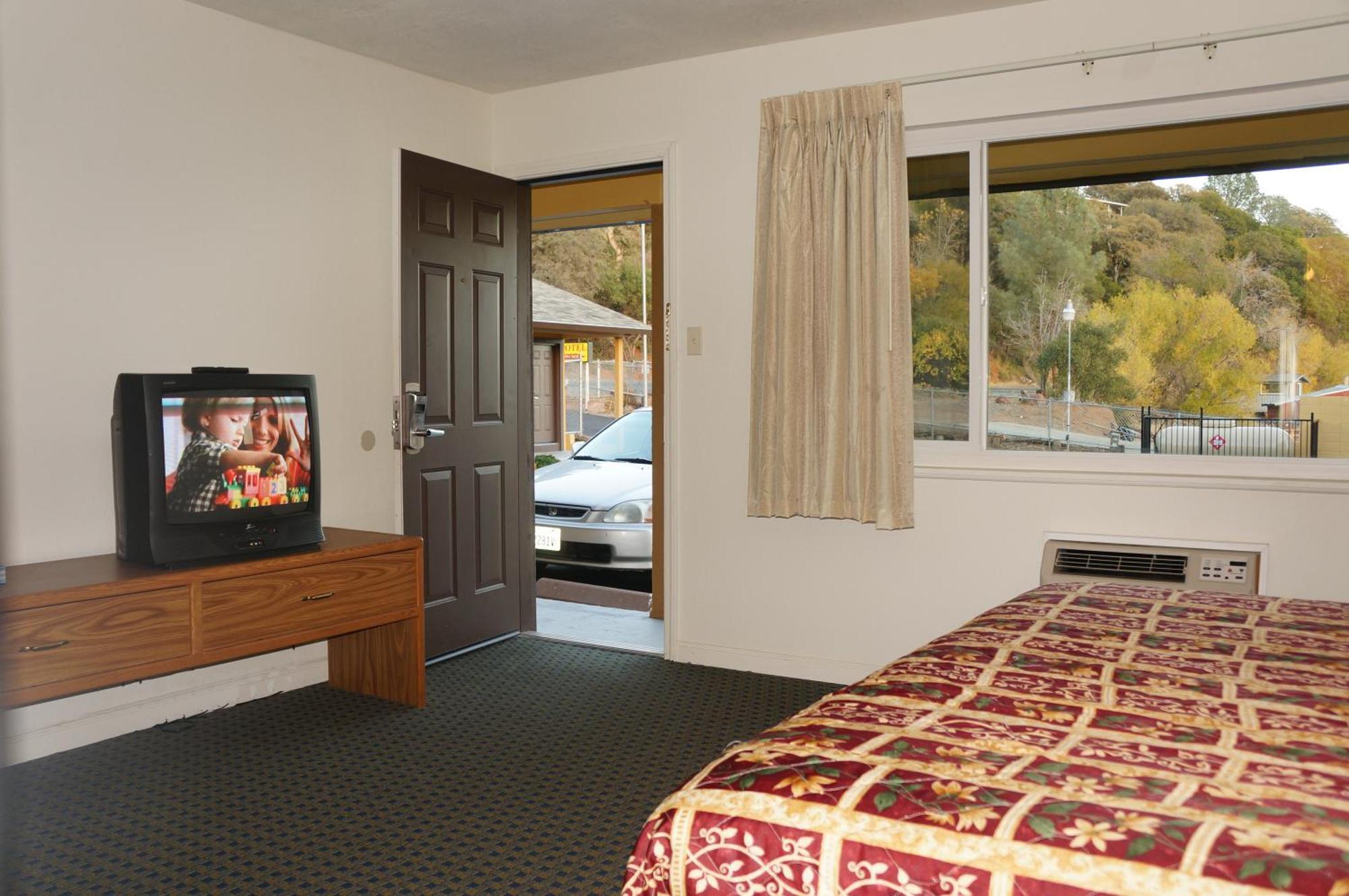 Lake Marina Inn Clearlake Oaks Стая снимка