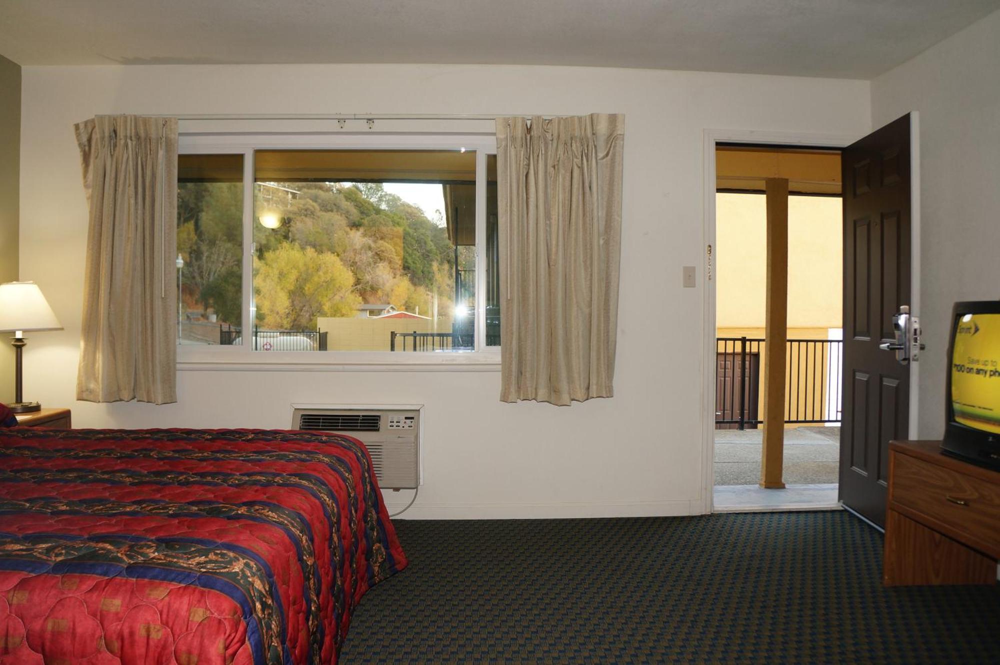 Lake Marina Inn Clearlake Oaks Стая снимка