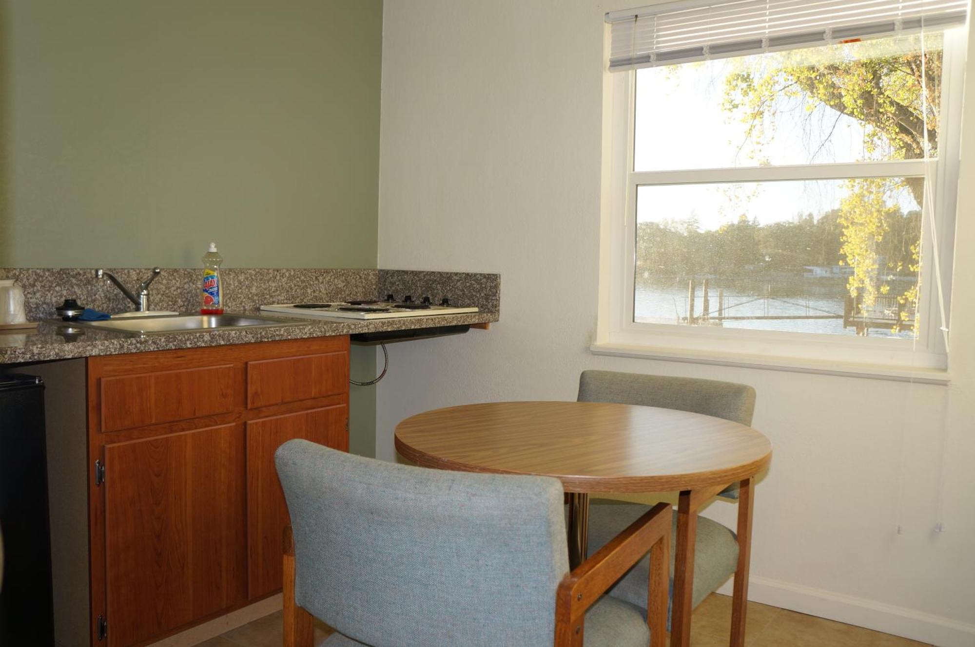 Lake Marina Inn Clearlake Oaks Стая снимка