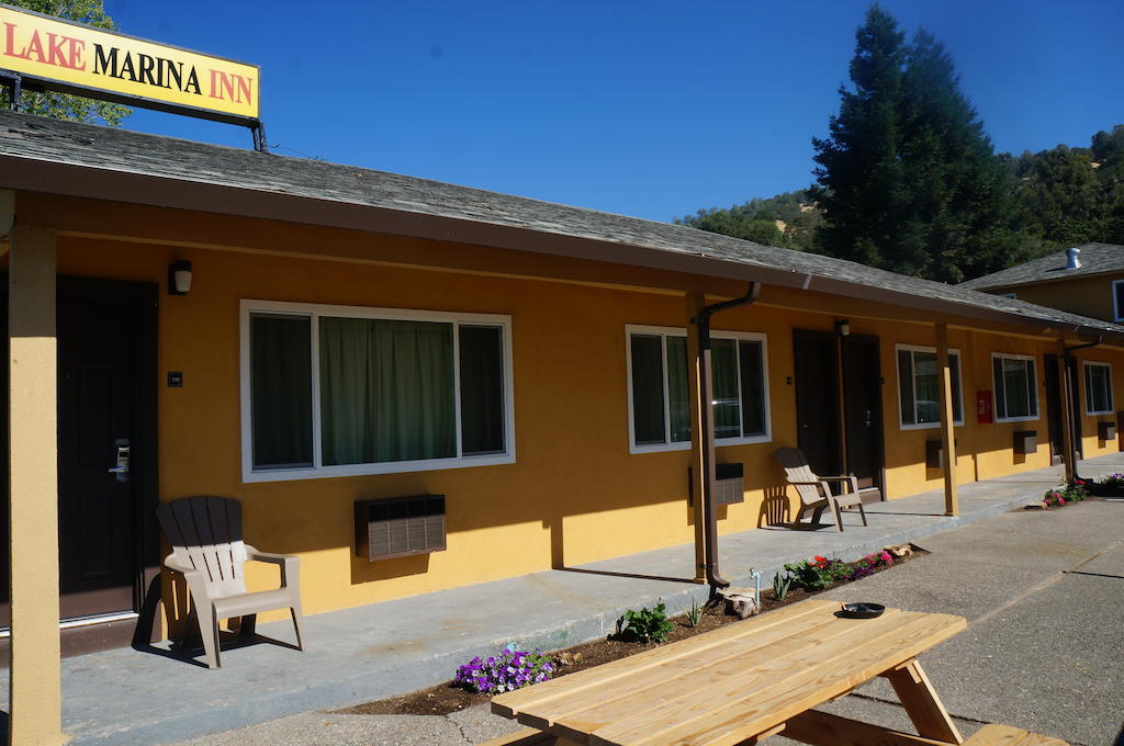 Lake Marina Inn Clearlake Oaks Екстериор снимка